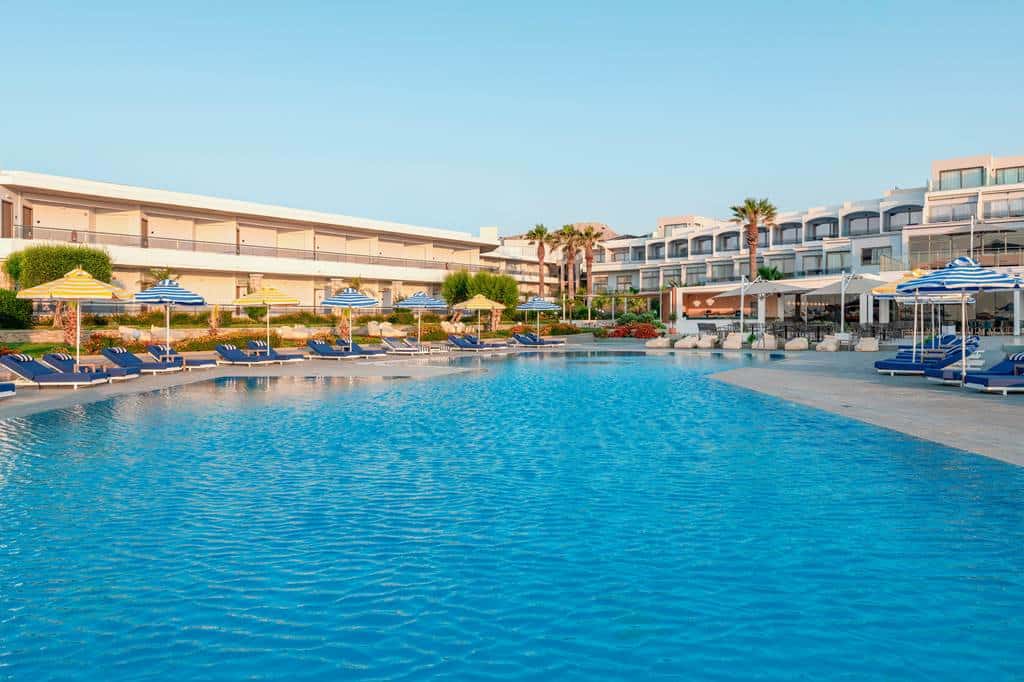 Paralos_Rodos_Lifestyle