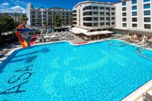 Pasa Beach Hotel