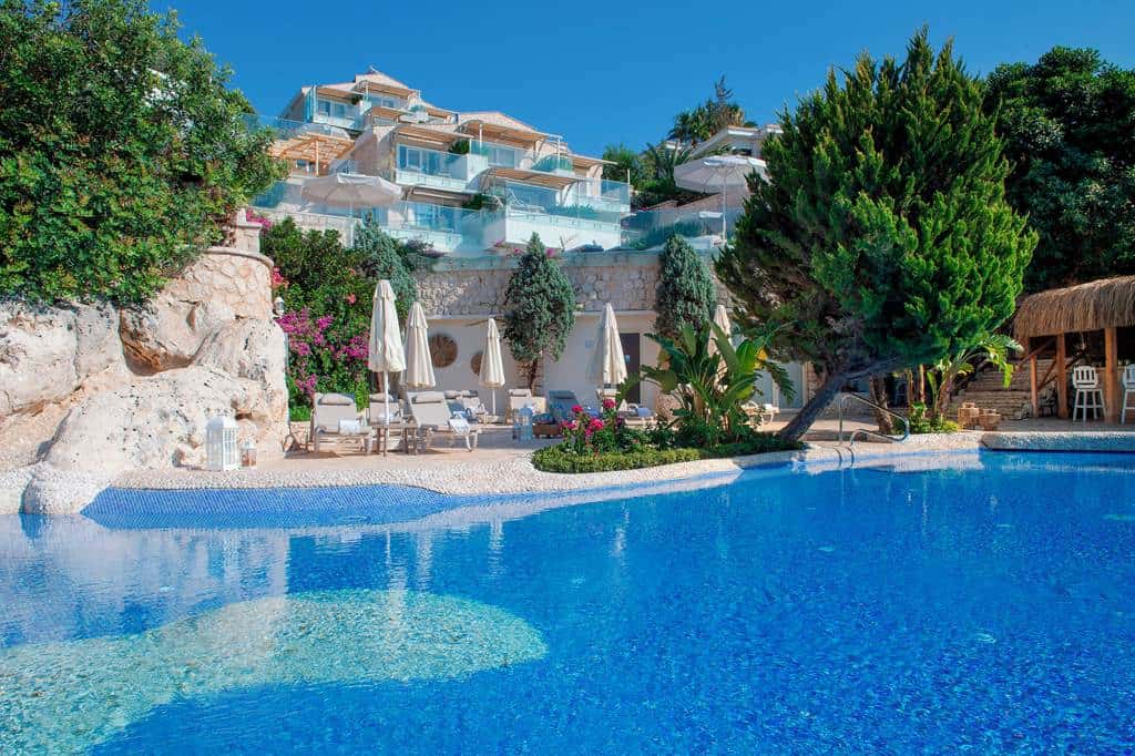 Peninsula_Gardens_Hotel_&_Beach