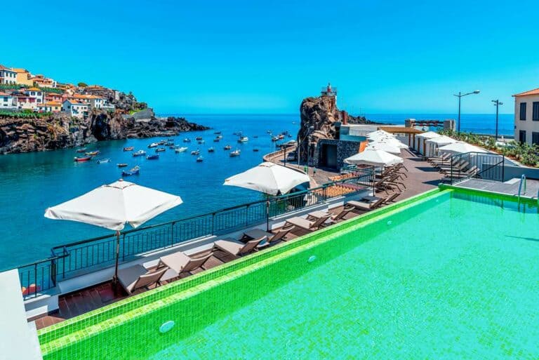 Pestana Churchill Bay, Camara de Lobos
