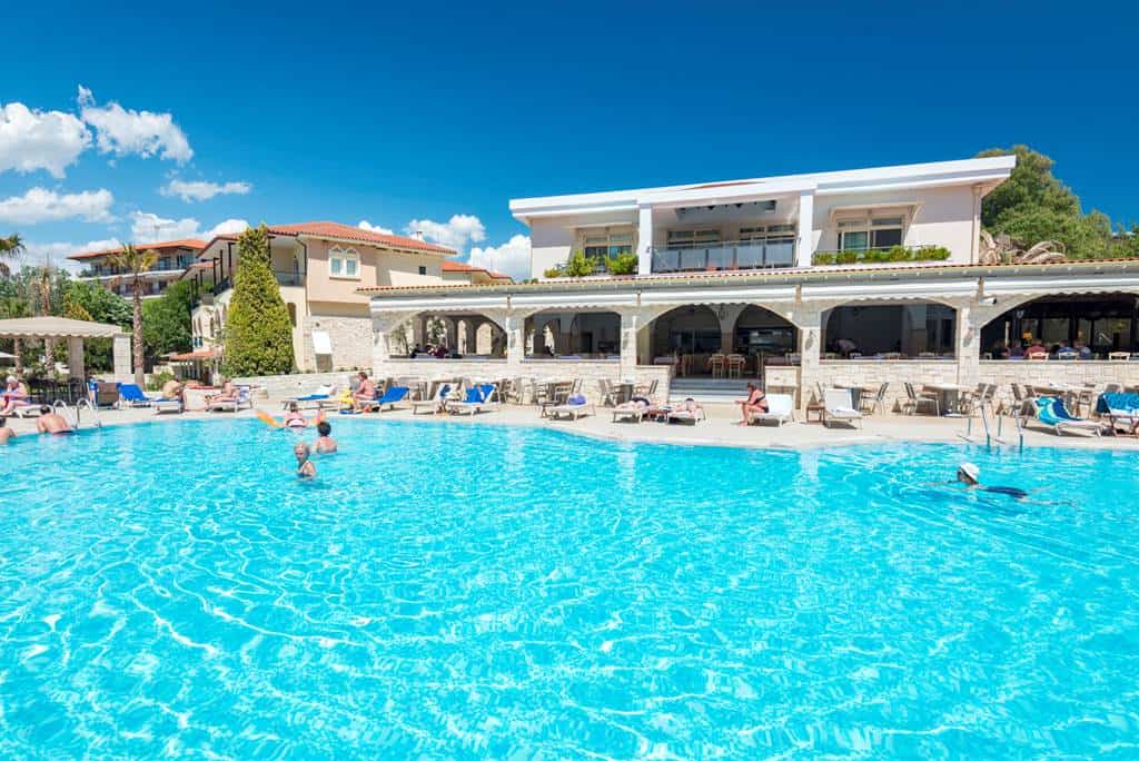 Portes_Beach_Hotel