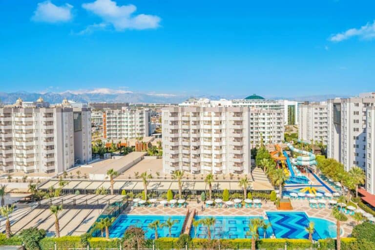 Ramada Resort Lara