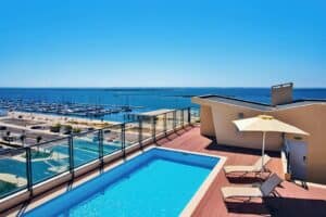 Real Marina Residence