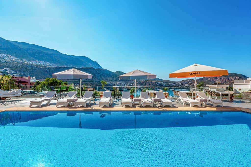 Rhapsody_Hotel_&_Spa