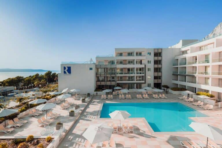 Romana Beach Resort Apartments
