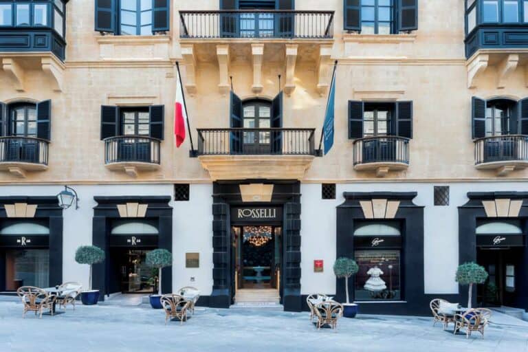 Rosselli AX Privilege, Valletta