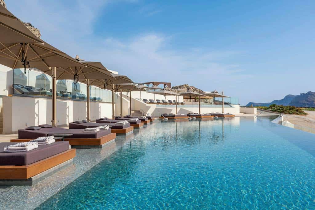 Santo_Mine_Oia_Suites