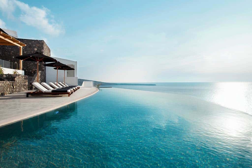 Santo_Pure_Oia_Suites_&_Villas