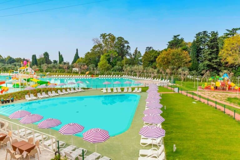 Sisan Family Resort