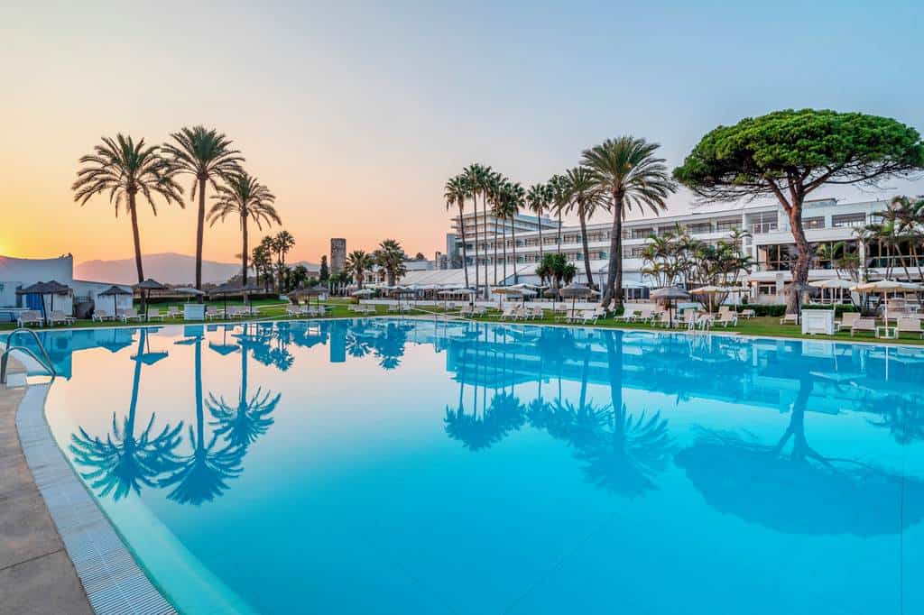 Sol_Marbella_Estepona_Atalaya_Park