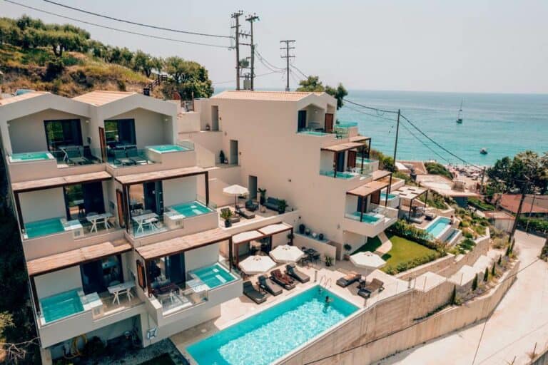 Somnus Suites, Parga Town