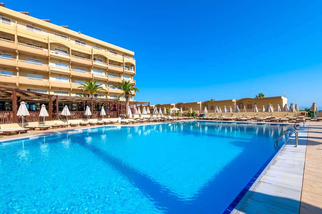 Sun_Beach_Resort