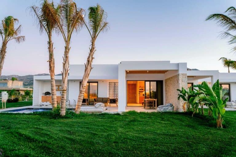 Taf Beach Villas, Tingaki