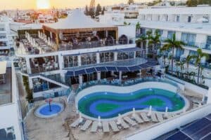 Tasia Maris Oasis Hotel