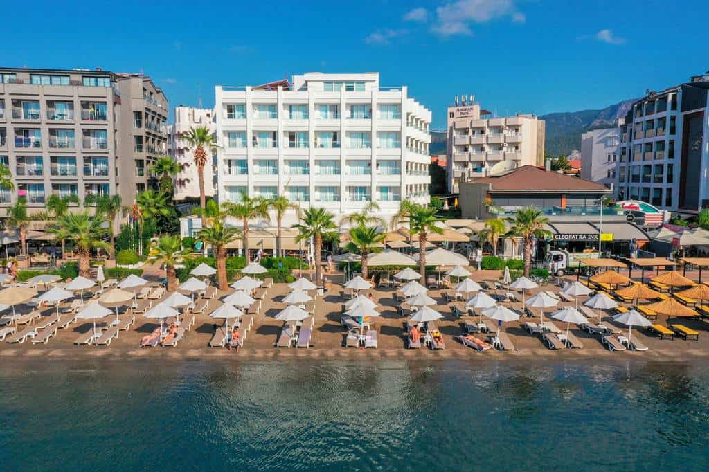 The_Beachfront_Hotel