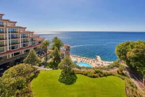 The_Cliff_Bay_Hotel