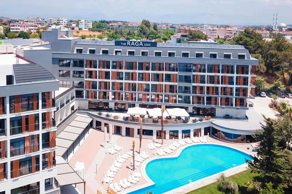 The_Raga_Side_Hotel