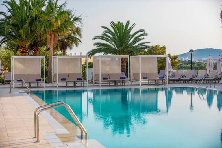 Tomir Portals Suites