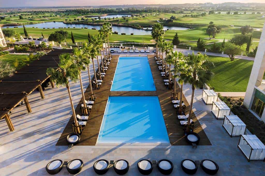 Victoria_Golf_Resort_&_Spa