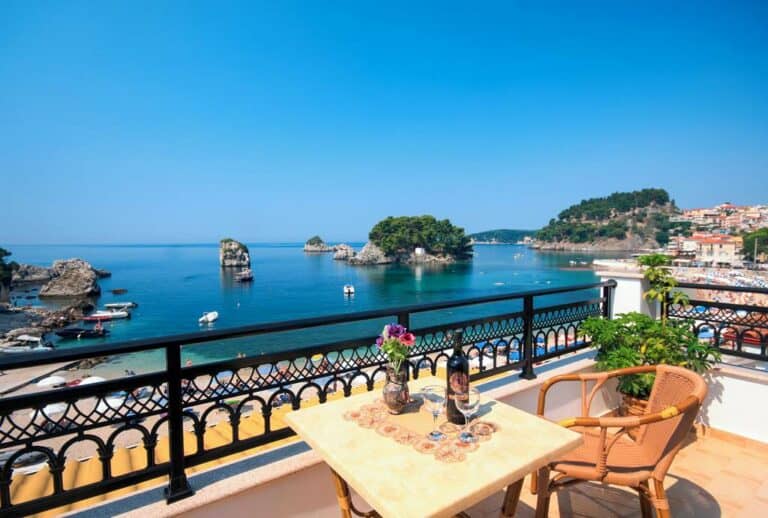 Villa Coralli, Parga Town