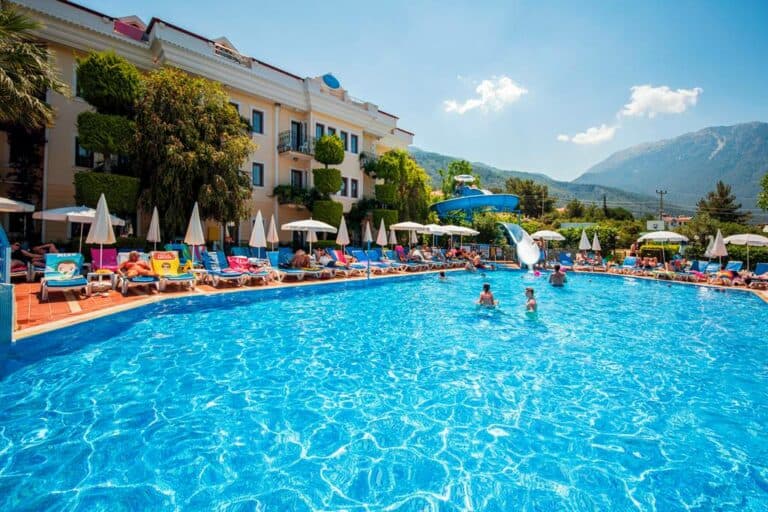 Yel Holiday Resort, Ovacik