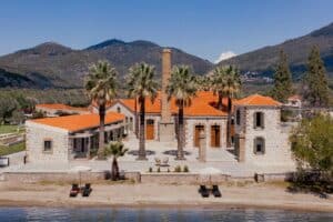 Zaira_Hotel