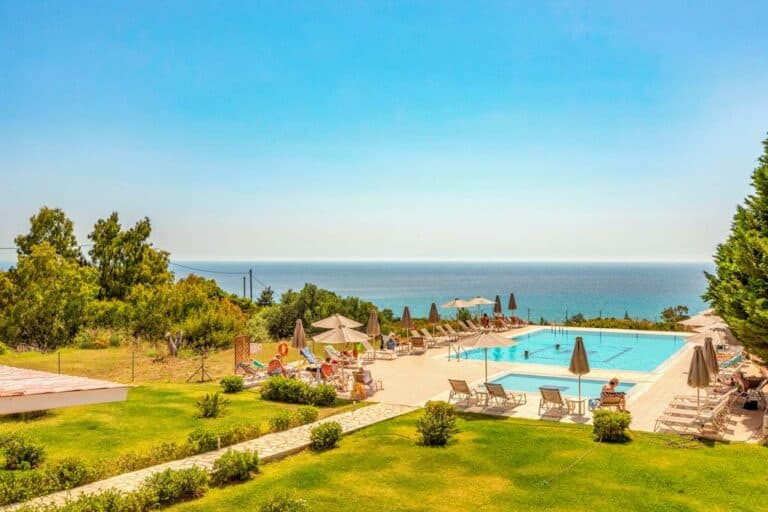 Zephyros Hotel, Skala