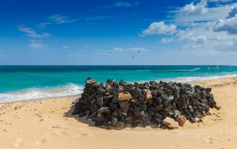 White sand and azure sea on Corralejo beach, Fuerteventura