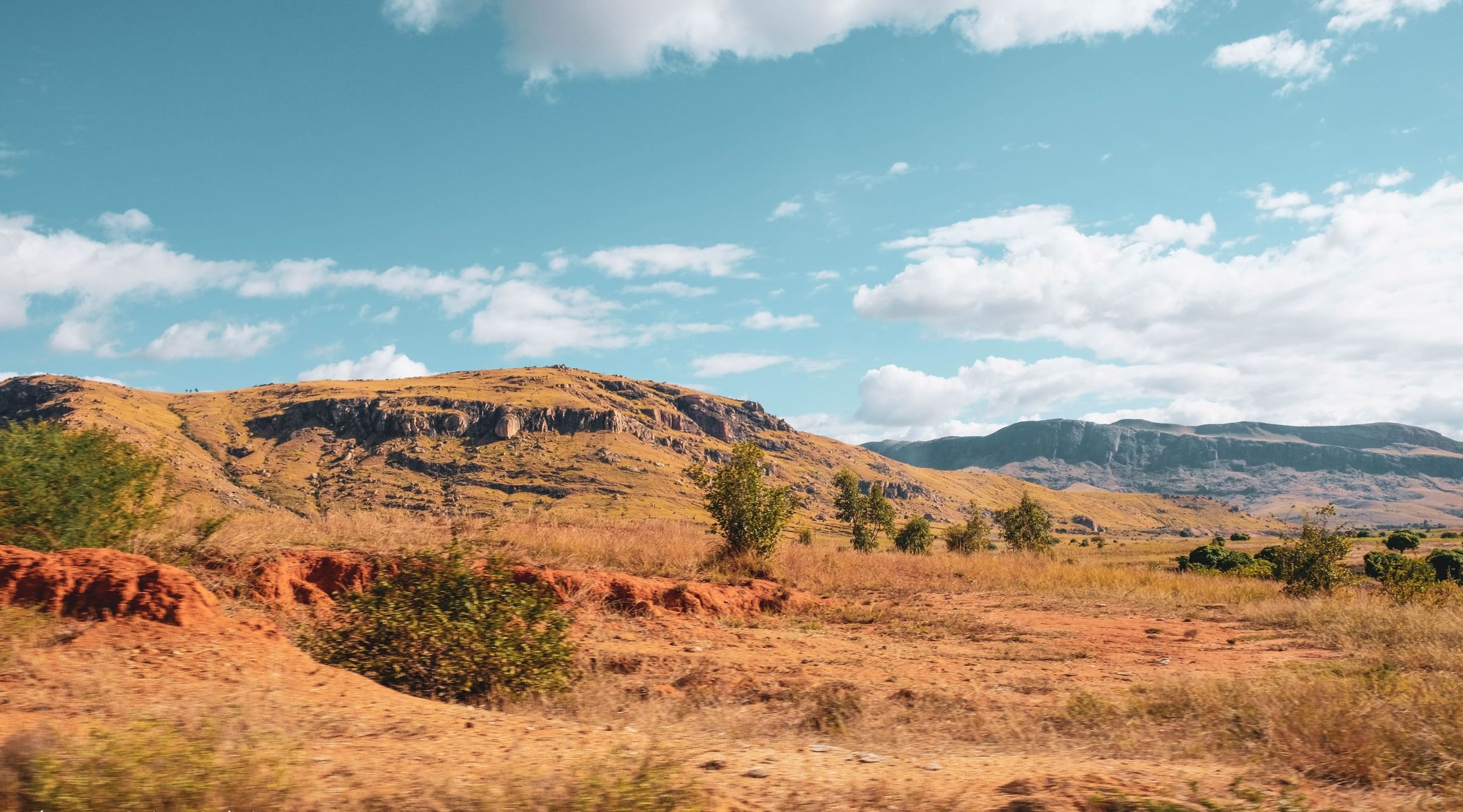 The landscape around Andringitra