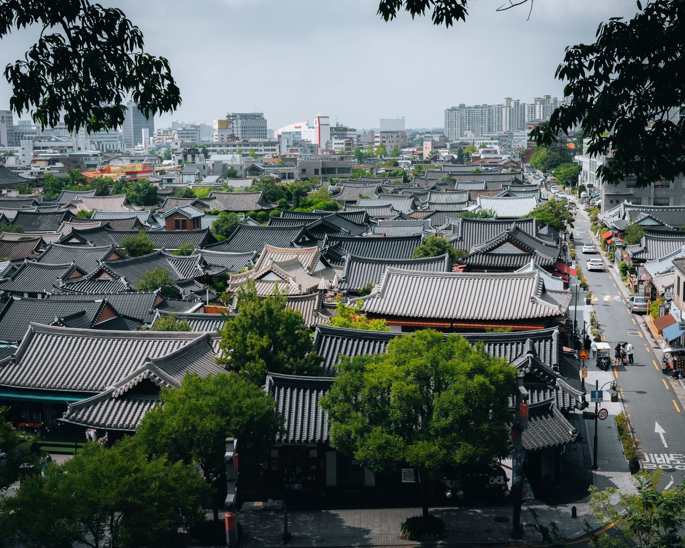 The rooftops of Jeonju hanok village