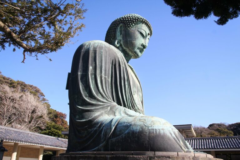 The Great Buddha of Kamakura from below