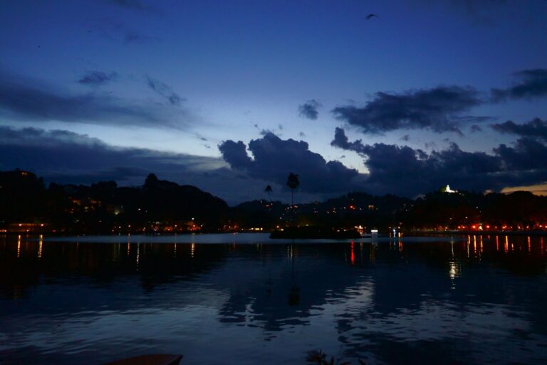 Kandy Lake at dusk