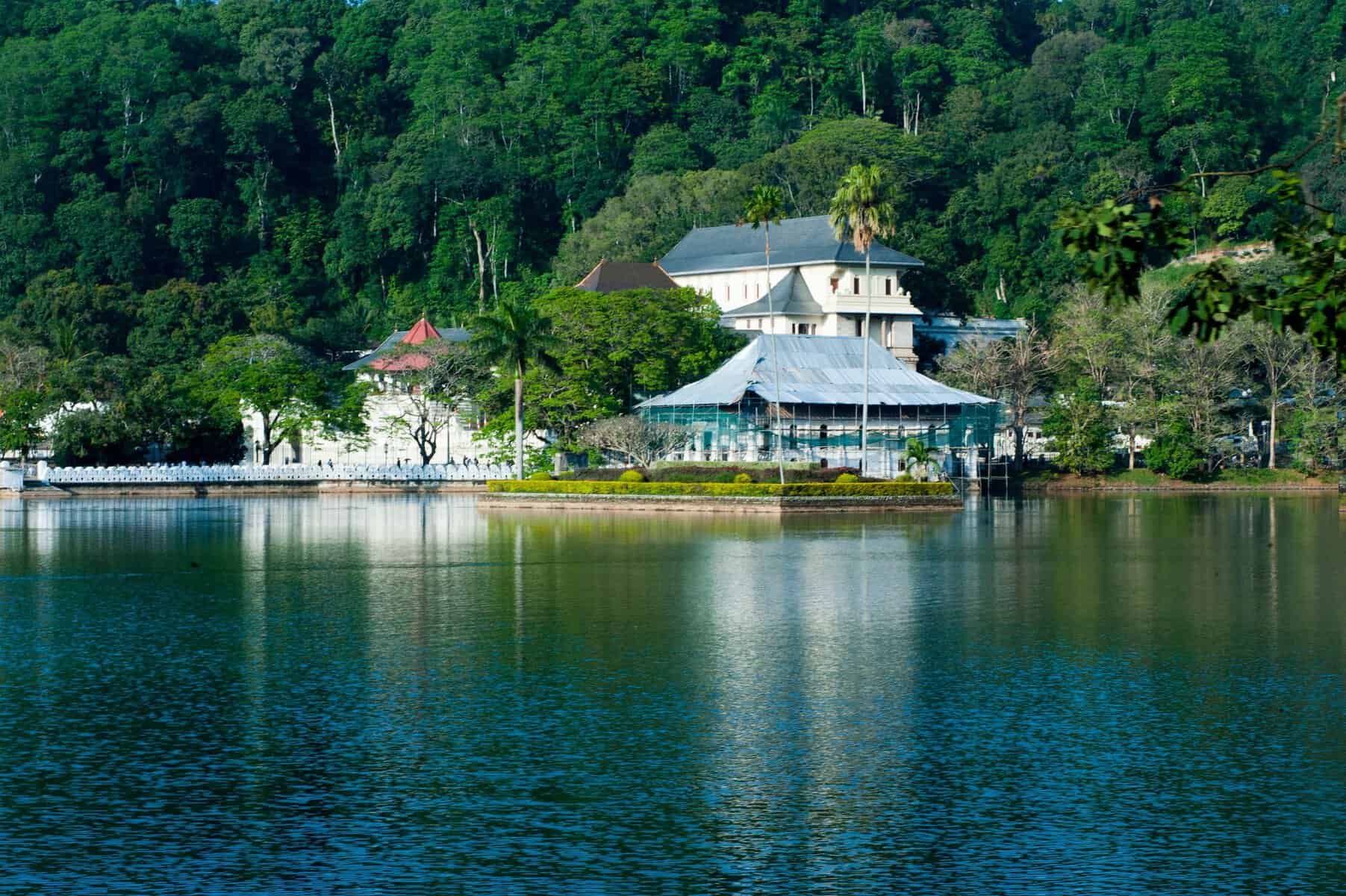 Kandy Lake and the Temple of the Tooth, Sri Lanka