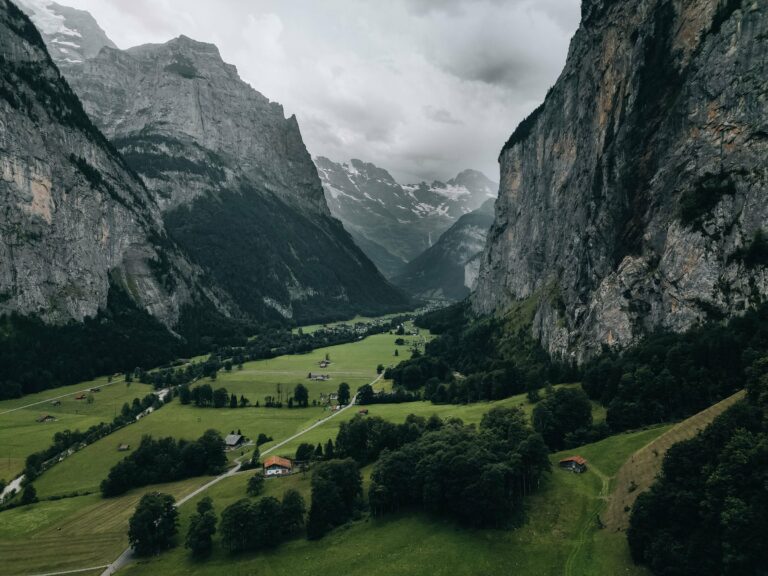 The Lauterbrunnen valley below Mürren