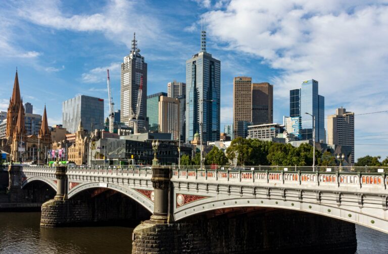 Melbourne's skyline and Princes Bridge over the Yarra