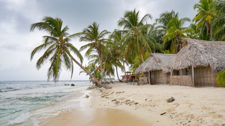 San Blas & Bocas
