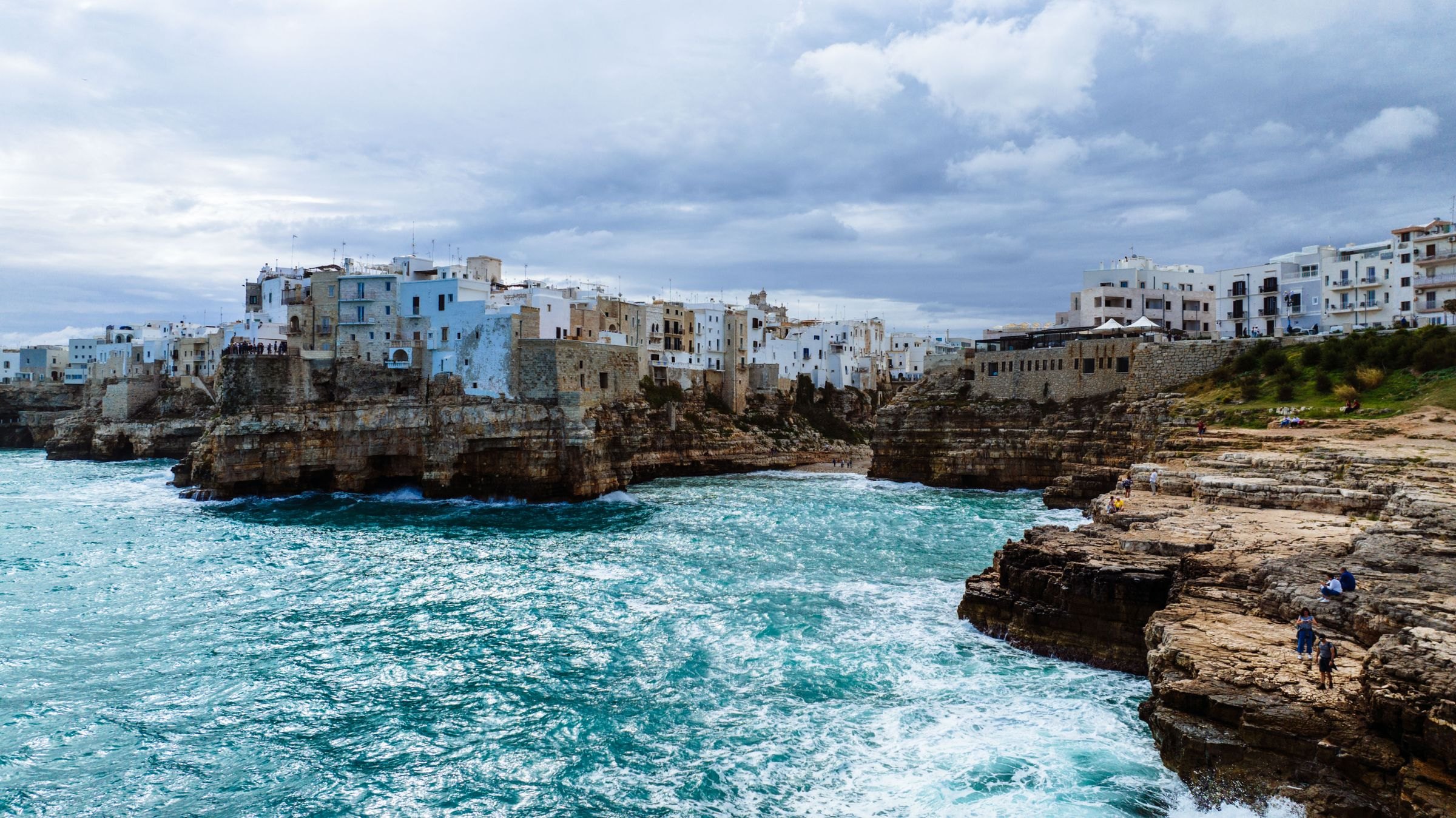 Polignano a Mare on its cliffs