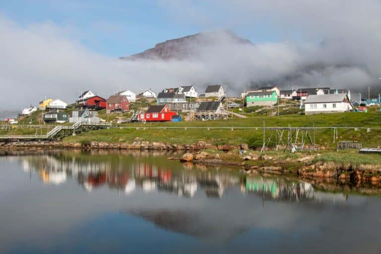 The village of Qeqertarsuaq beside a lake, Greenland