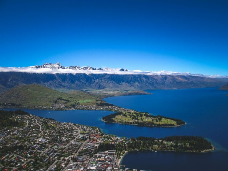 Queenstown and Lake Wakatipu