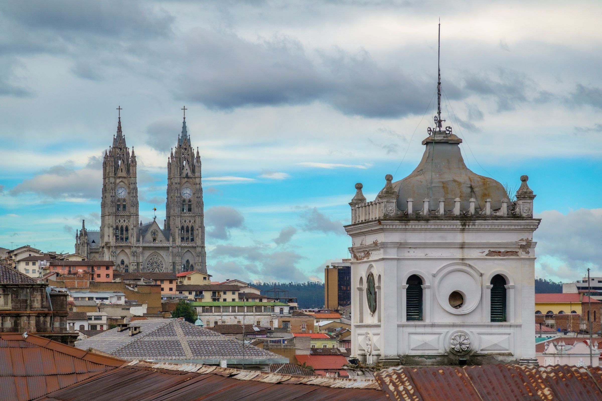 Quito's Basílica del Voto Nacional
