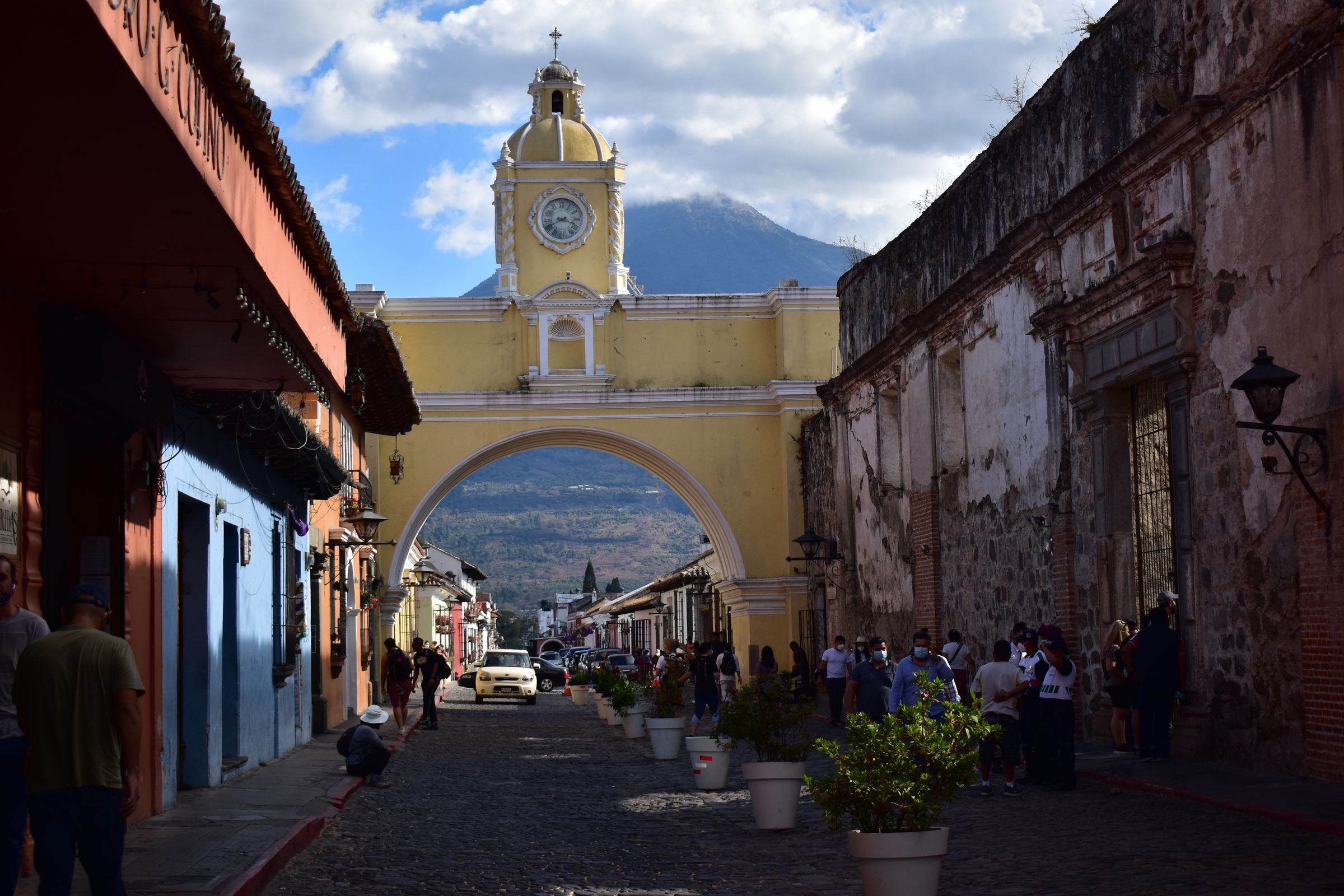 The Santa Catalina Arch in Antigua