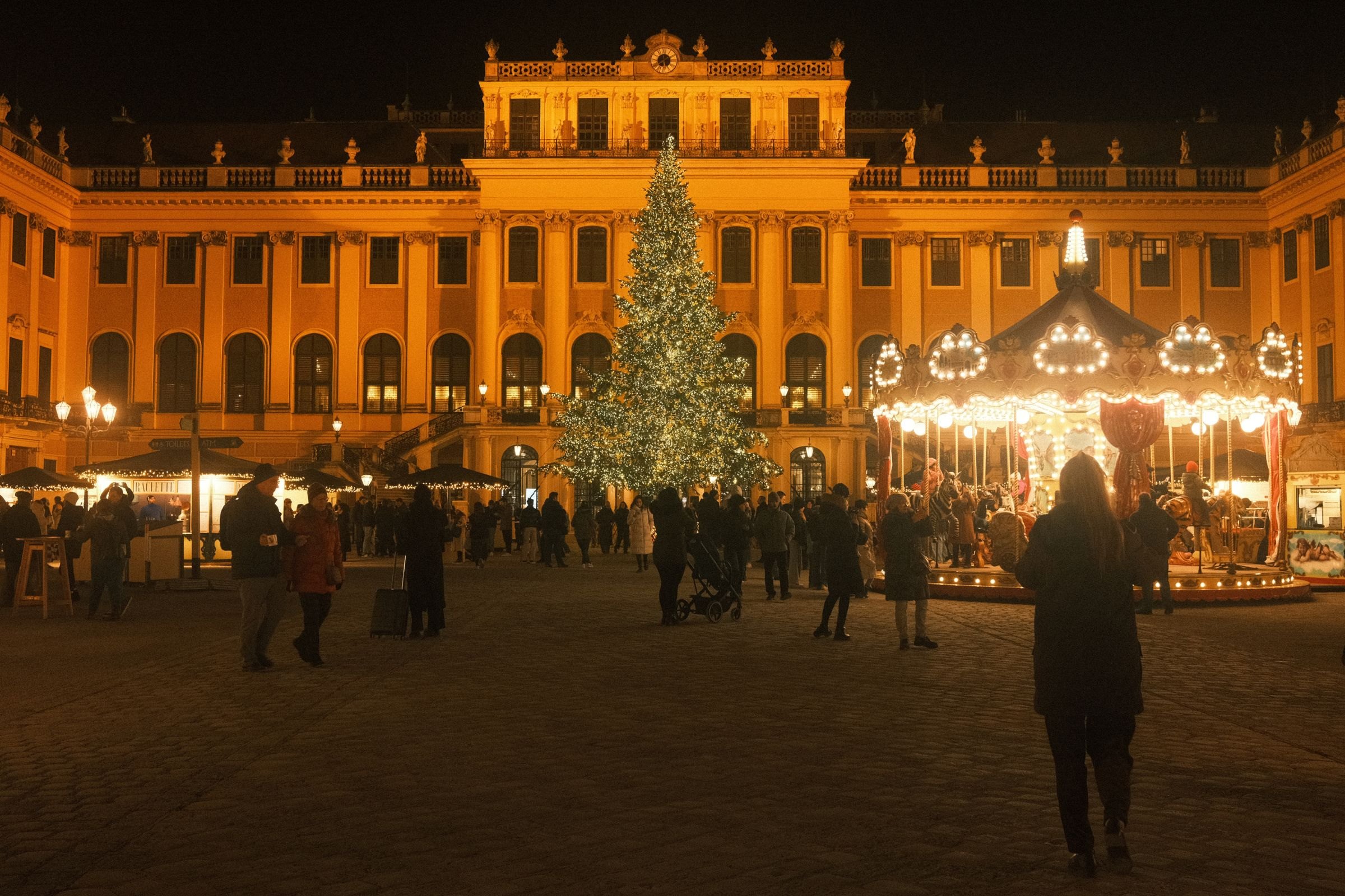 The Christmas market at Schönbrunn Palace