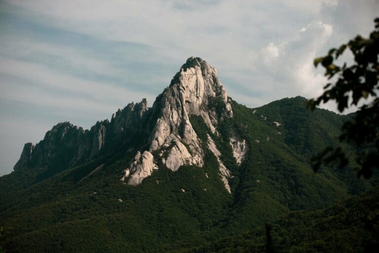 The granite peaks of Seoraksan, South Korea