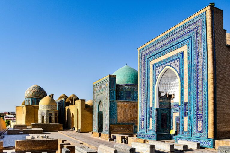 The mosaics and domes of the Shah-i-Zinda