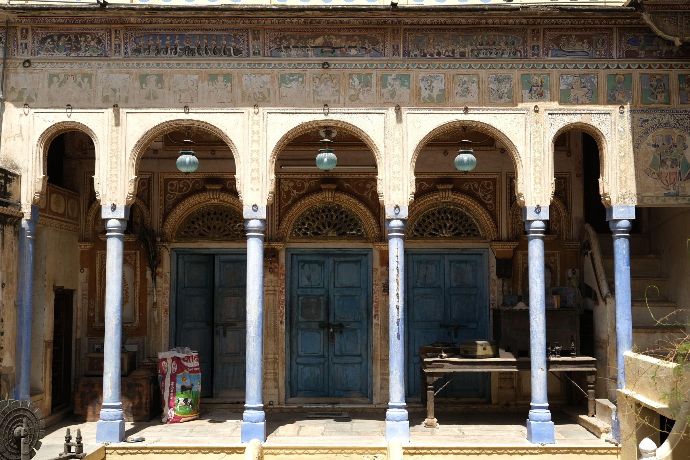 A painted haveli courtyard in Shekhawati