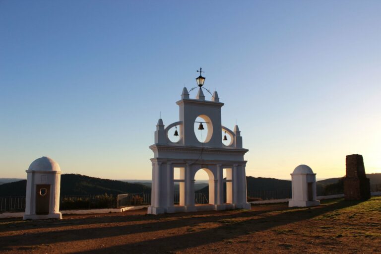A bell gate in the Sierra de Aracena