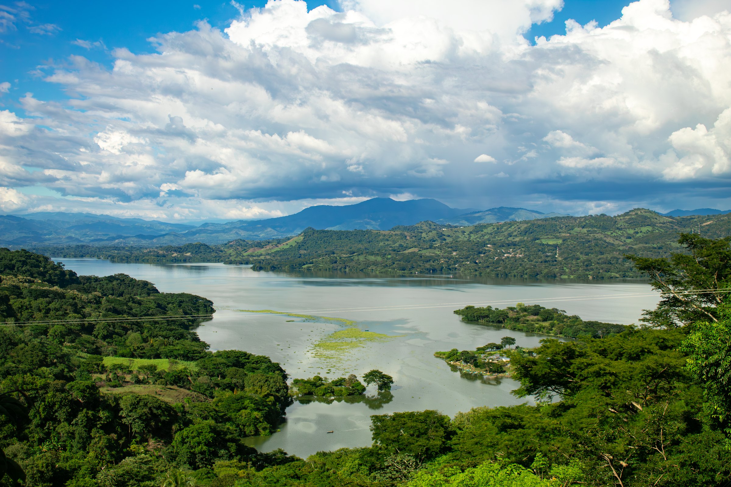 Suchitoto and its lake