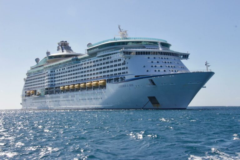 Botswana + cruise