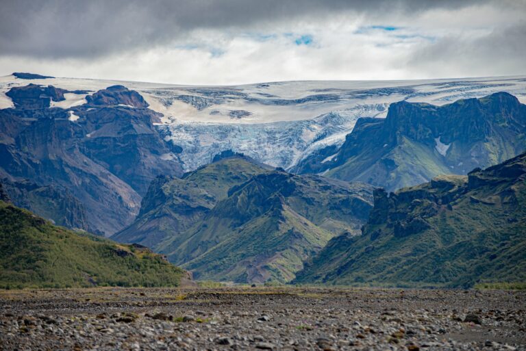 Mountains and glaciers near Thórsmörk