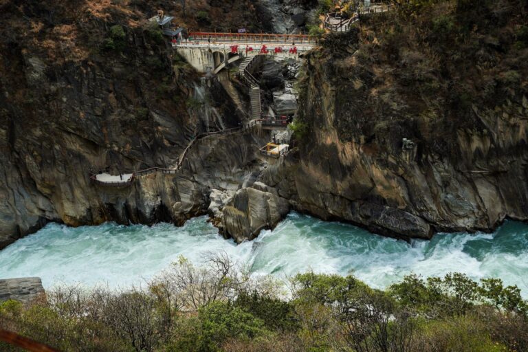 Rapids in Tiger Leaping Gorge